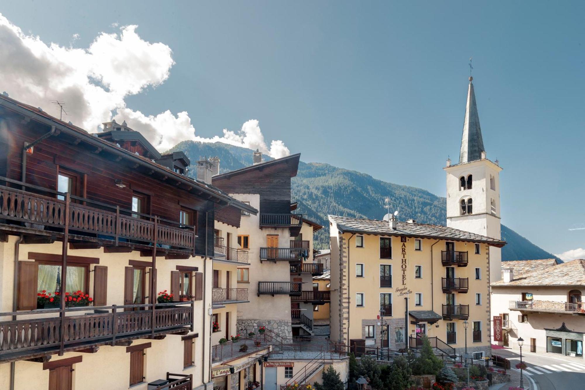 Hellochalet - Maison Paquier - Family Ski Holiday In The Resort Center ヴァルトゥルナンシュ エクステリア 写真